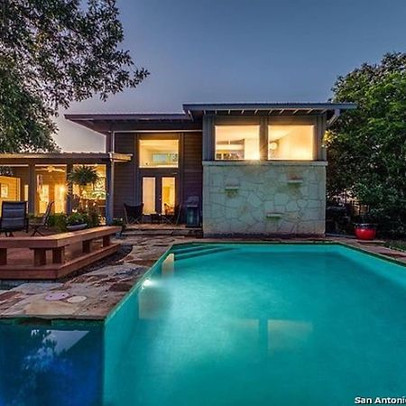 Serene Pool & Firepit In Stunning Home By Airport San Antonio Exterior foto