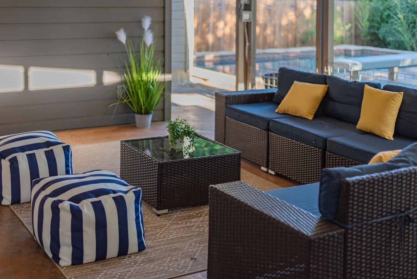 Serene Pool & Firepit In Stunning Home By Airport San Antonio Exterior foto
