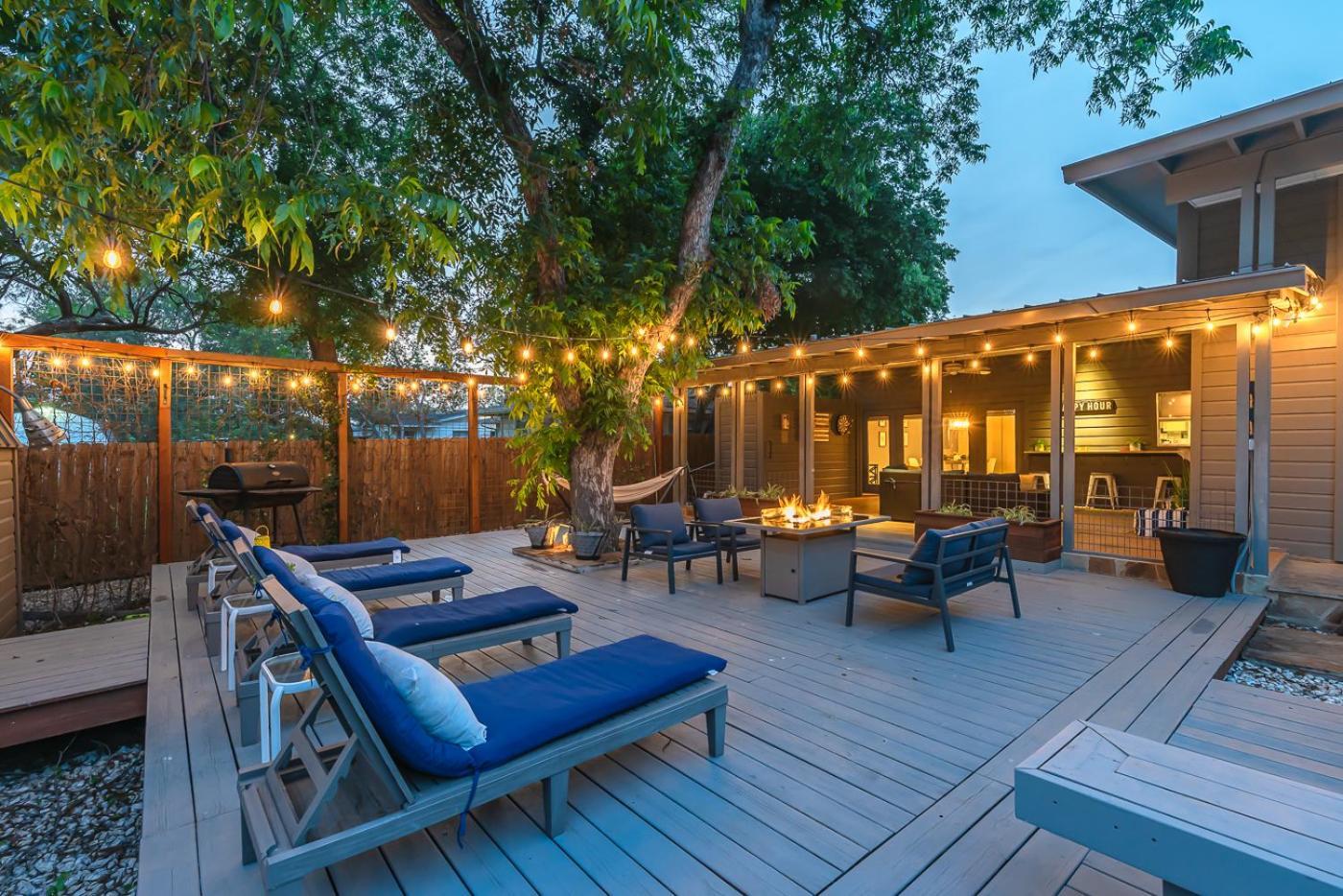 Serene Pool & Firepit In Stunning Home By Airport San Antonio Exterior foto